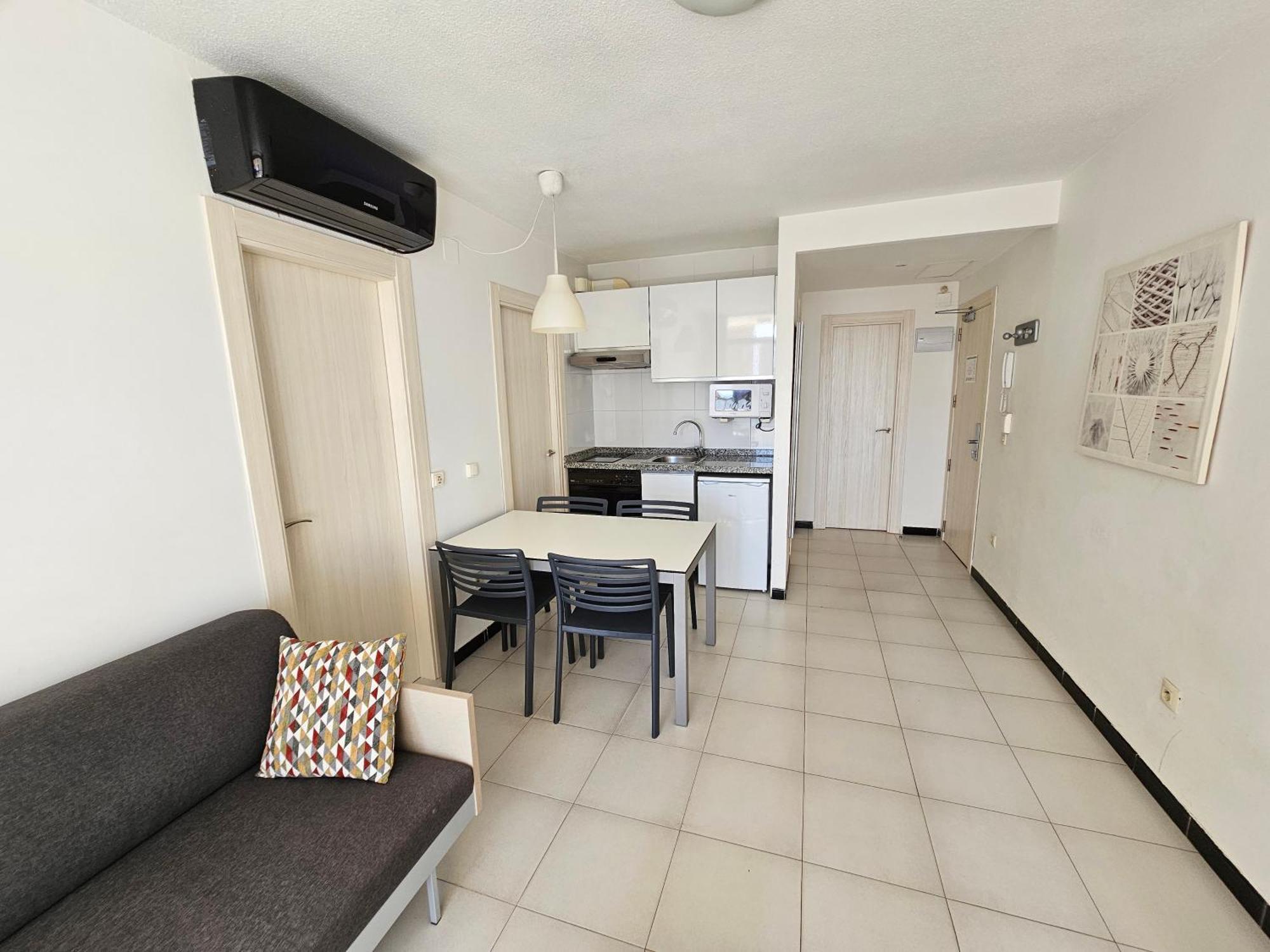 Apartamentos Maria Victoria Benidorm Luaran gambar