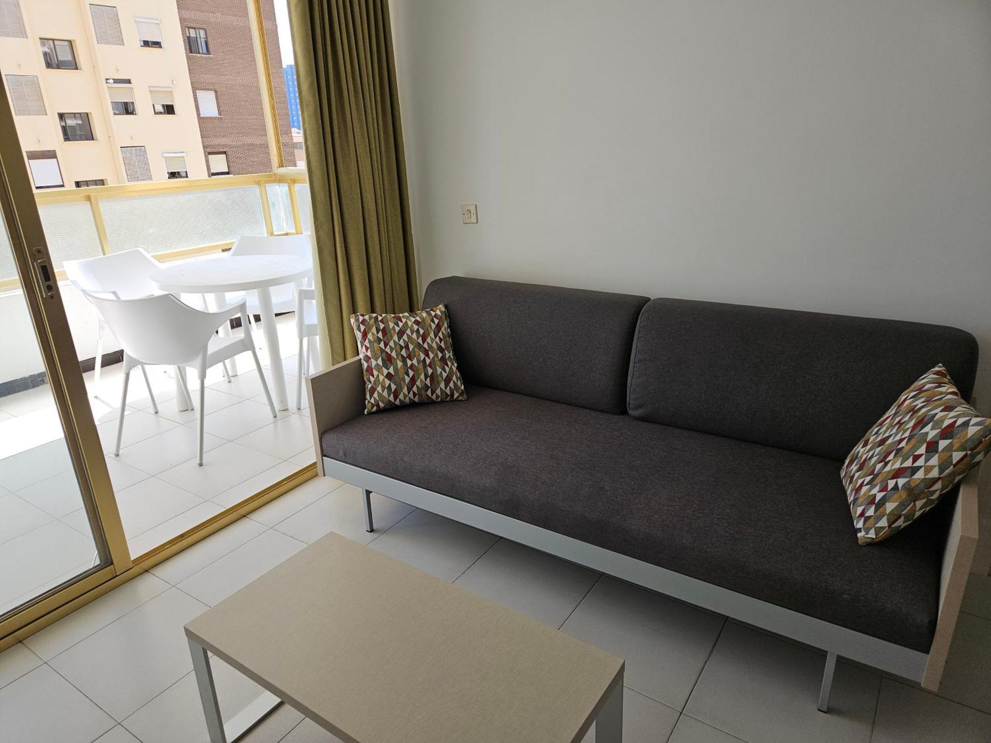 Apartamentos Maria Victoria Benidorm Luaran gambar