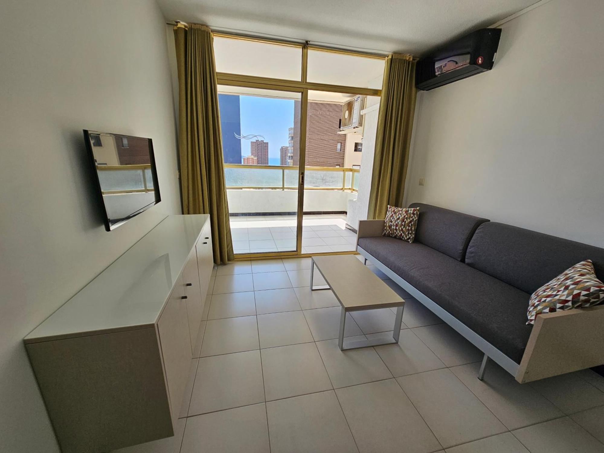 Apartamentos Maria Victoria Benidorm Luaran gambar