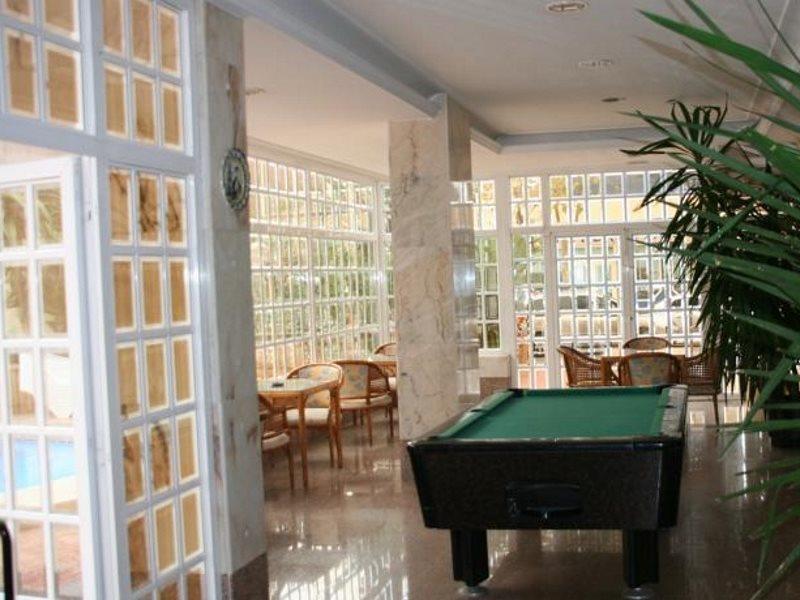 Apartamentos Maria Victoria Benidorm Luaran gambar
