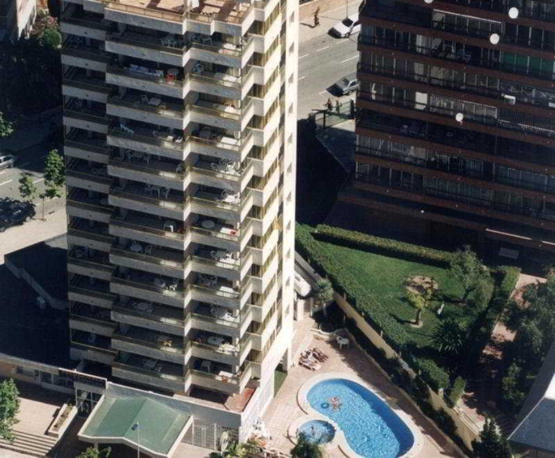 Apartamentos Maria Victoria Benidorm Luaran gambar