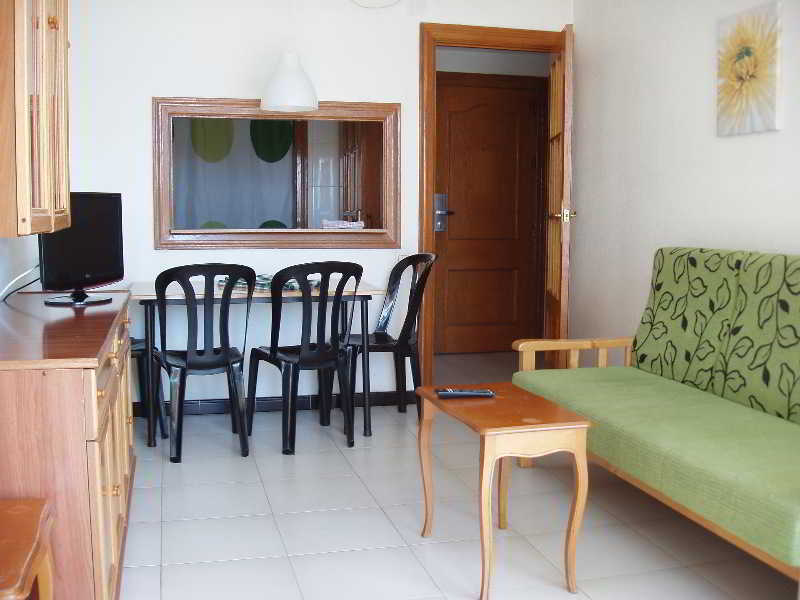 Apartamentos Maria Victoria Benidorm Luaran gambar